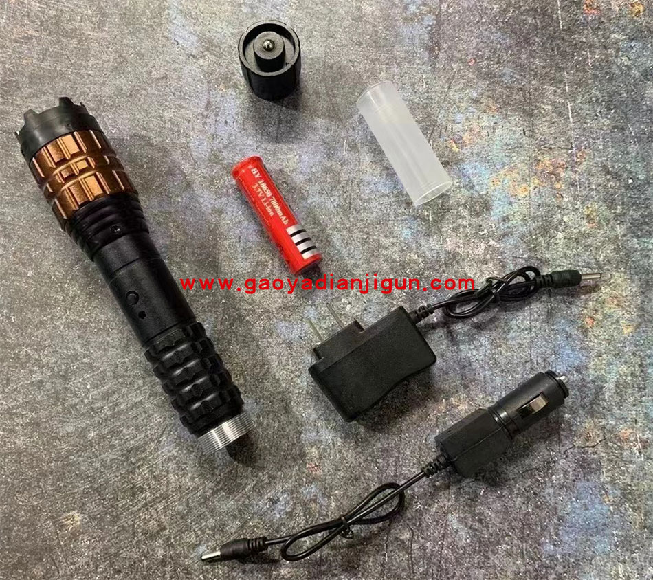 黑鹰X5高压电棒