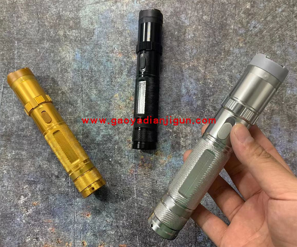 黑鹰910A防身电棒