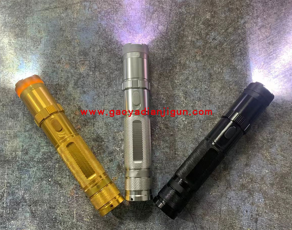 黑鹰910A防身电棒