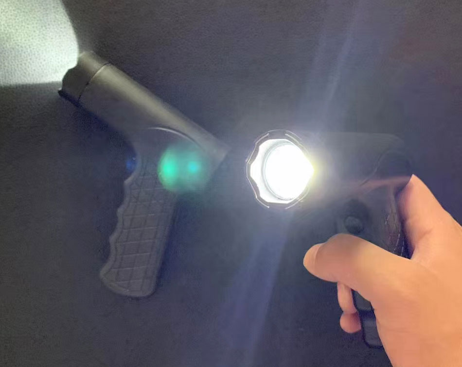 吹风机款高压电击器