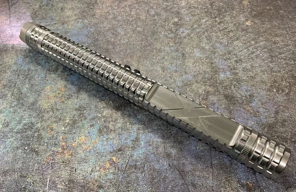 黑鹰X8高压电棍